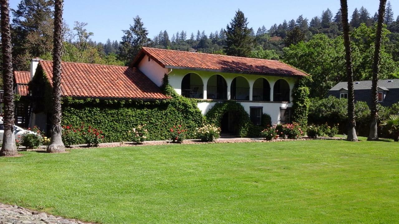 Spanish Villa Inn St. Helena Esterno foto